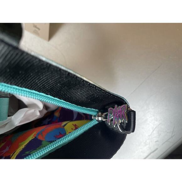 New! Disney Parks X Harveys Seatbelt Pixar Painted Limited Edition Tote Bag - Picture 4 of 9